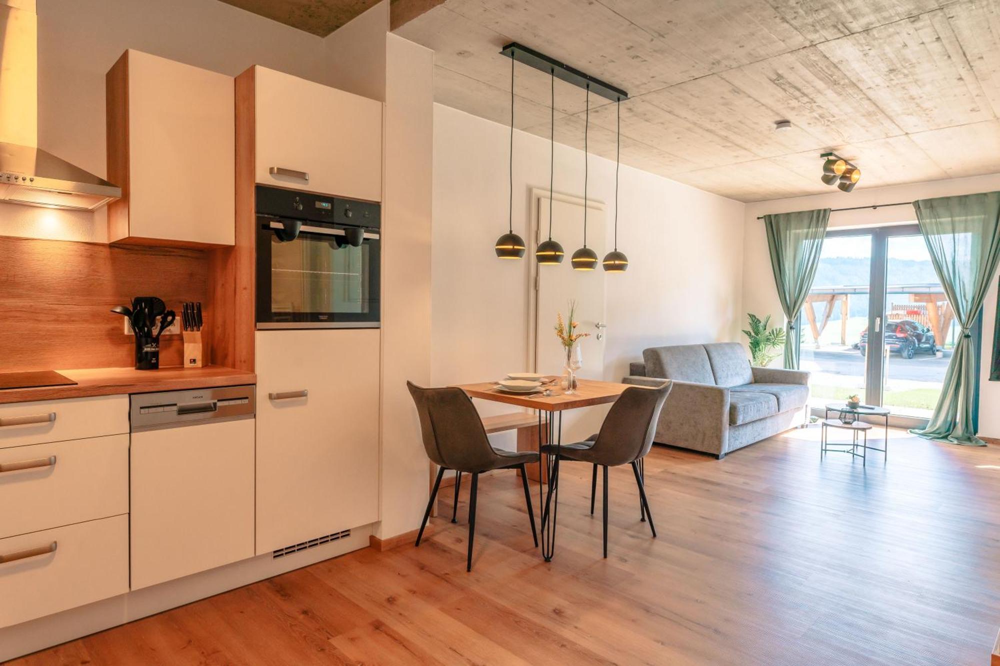 Apartment Hoehenweg & Mariapfarr